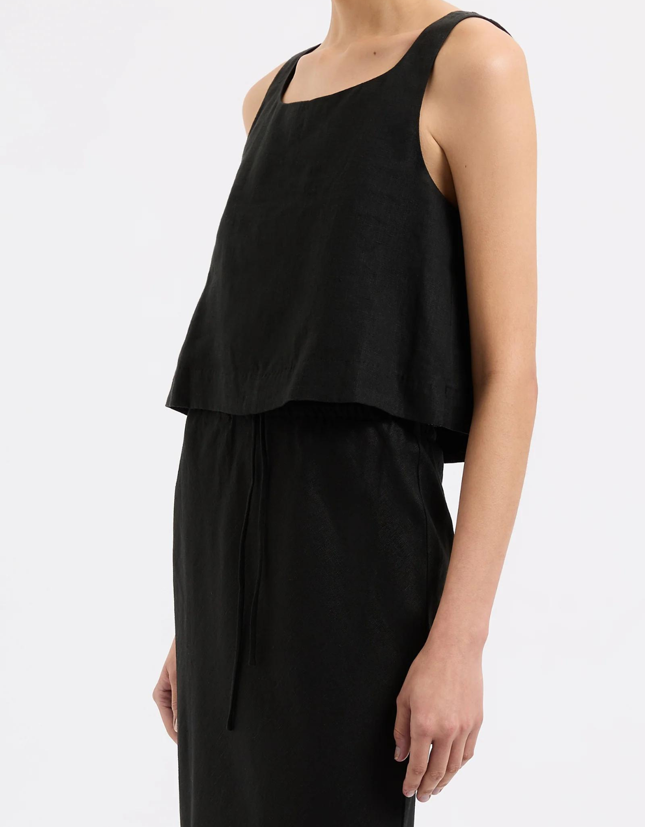 Thilda Linen Top-Black