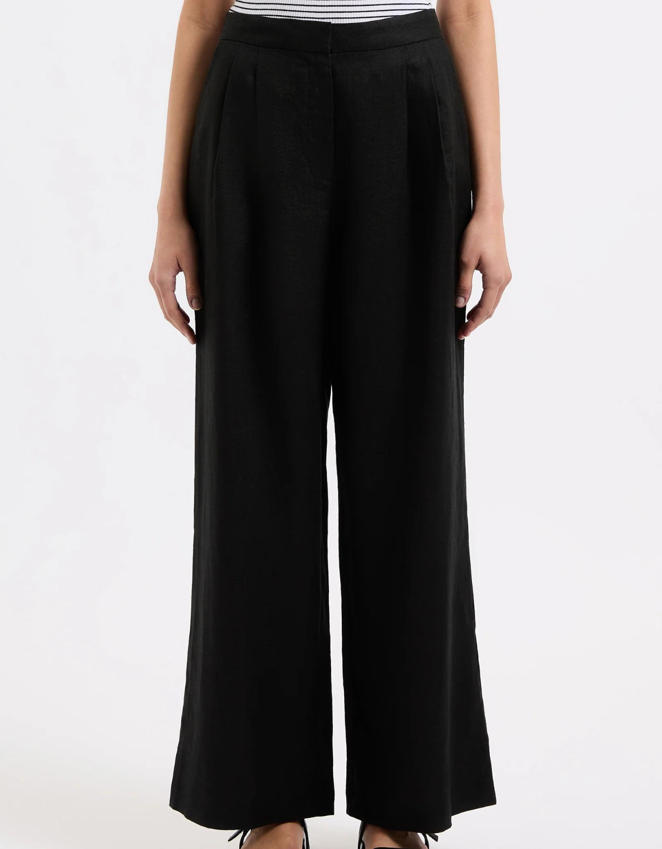 Thilda Linen Pant-Black