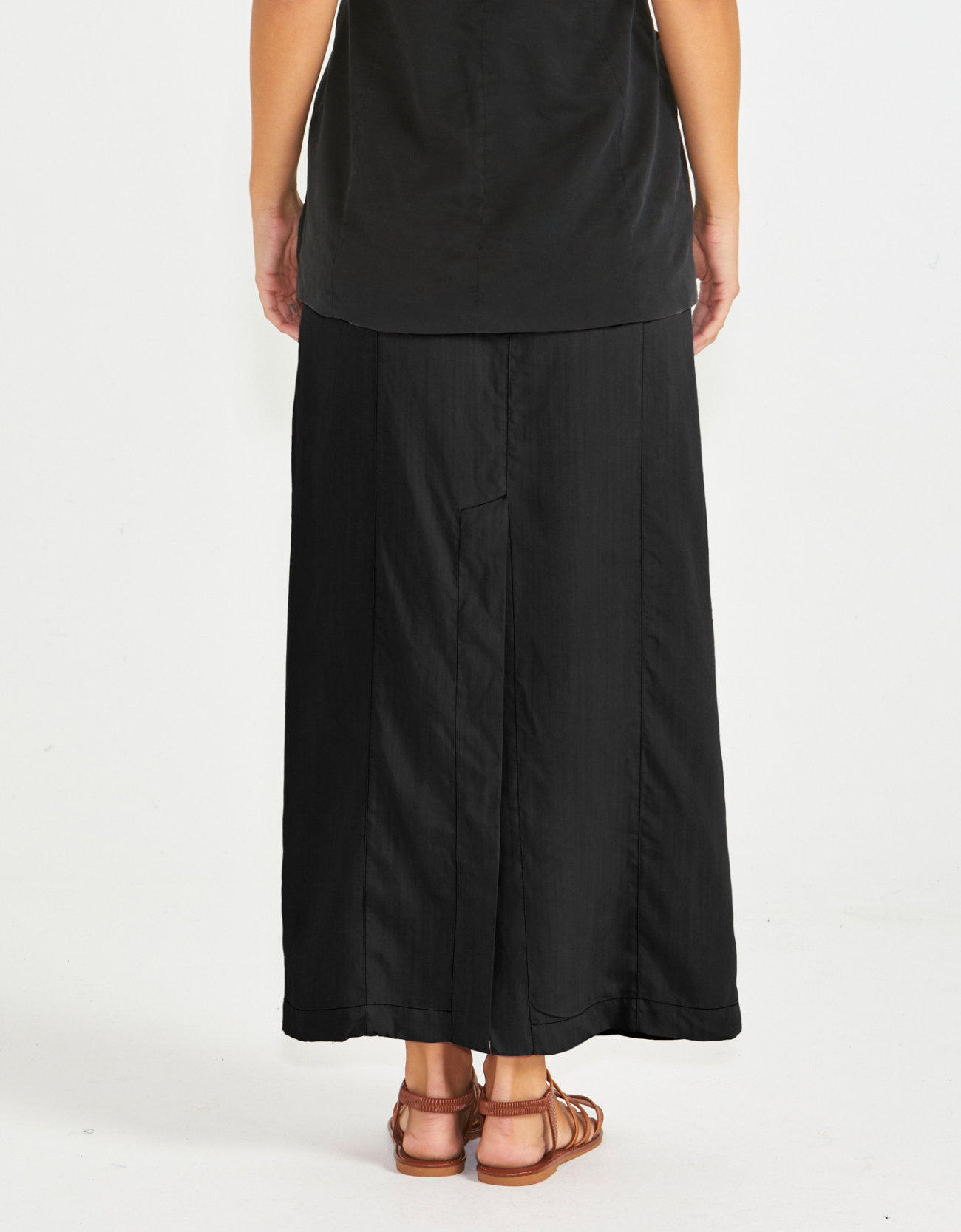 Seville Maxi Skirt-Black